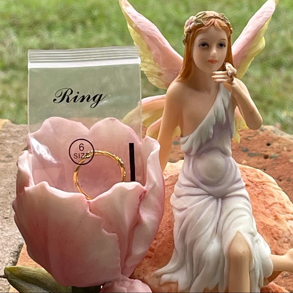 18k gold plated S925 silver twist “infinity” ring with encrusted CZ diamonds - Picture 5 of 5